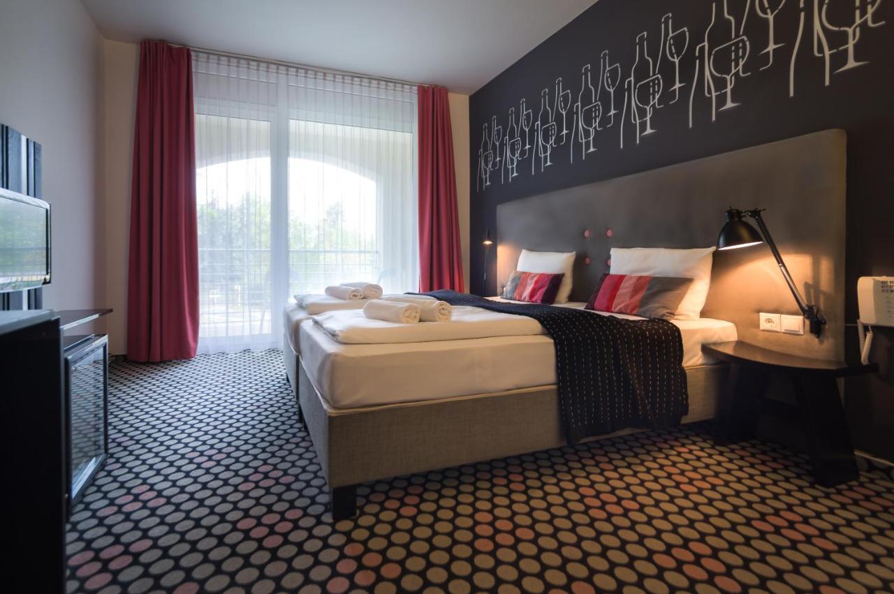 Hotel Bonvino Badacsony Badacsonytomaj Dış mekan fotoğraf