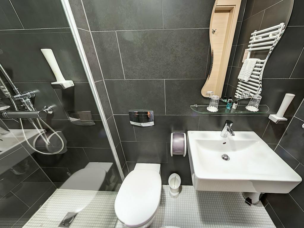 Hotel Bonvino Badacsony Badacsonytomaj Oda fotoğraf